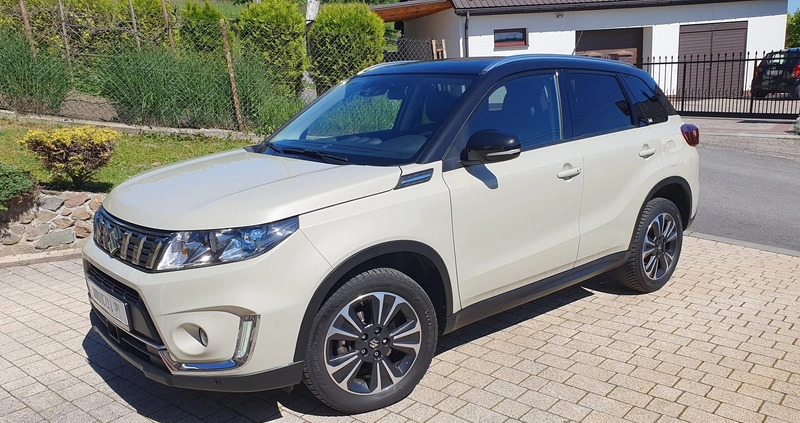 Suzuki Vitara cena 79900 przebieg: 99000, rok produkcji 2020 z Łuków małe 781